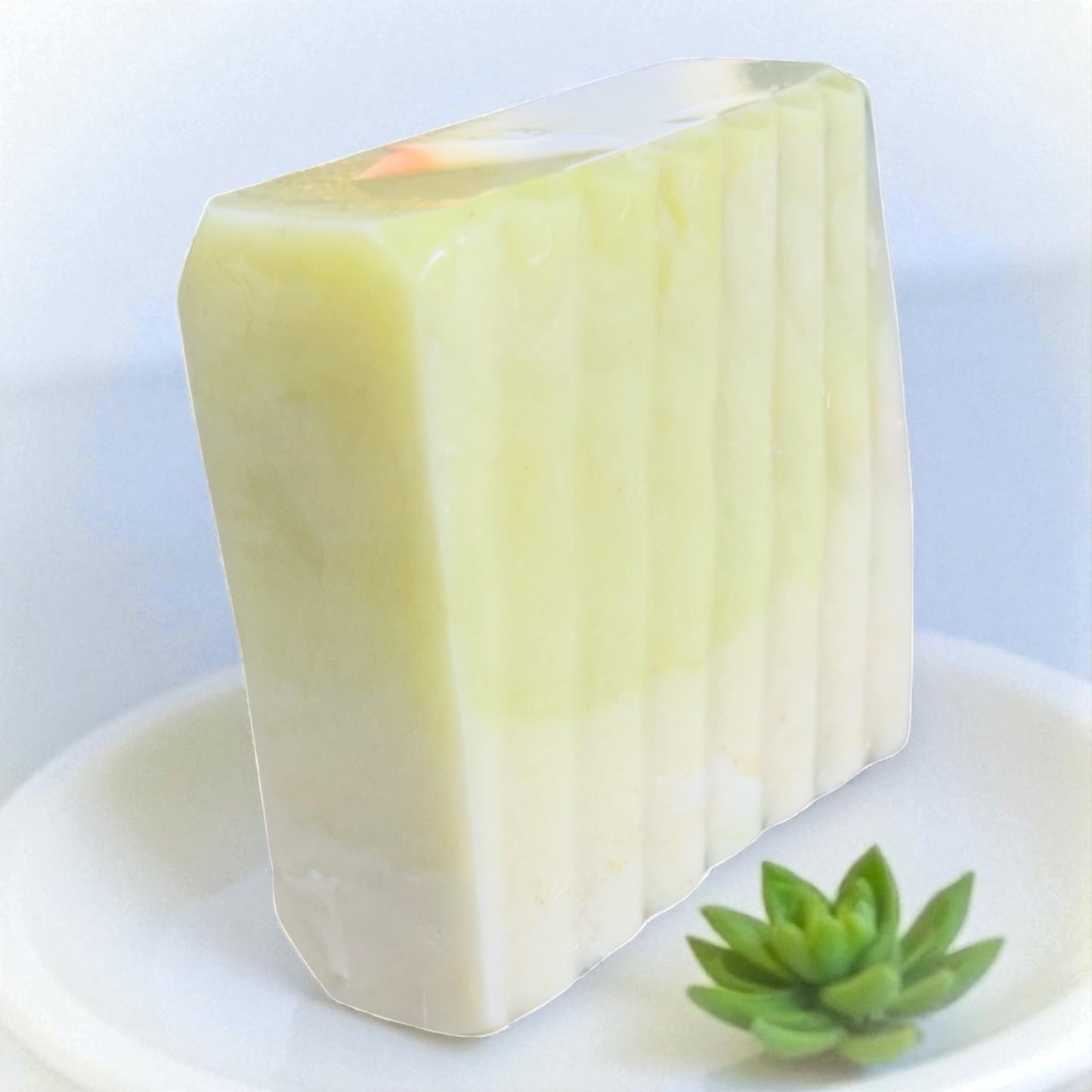 Ultra-Hydrating Chamomile, Oat & Cedarwood Facial Soap